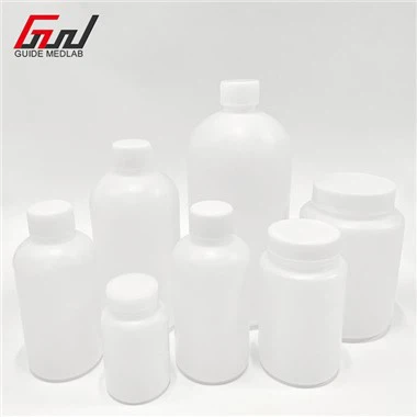 Bouteille de réactif en plastique de laboratoire